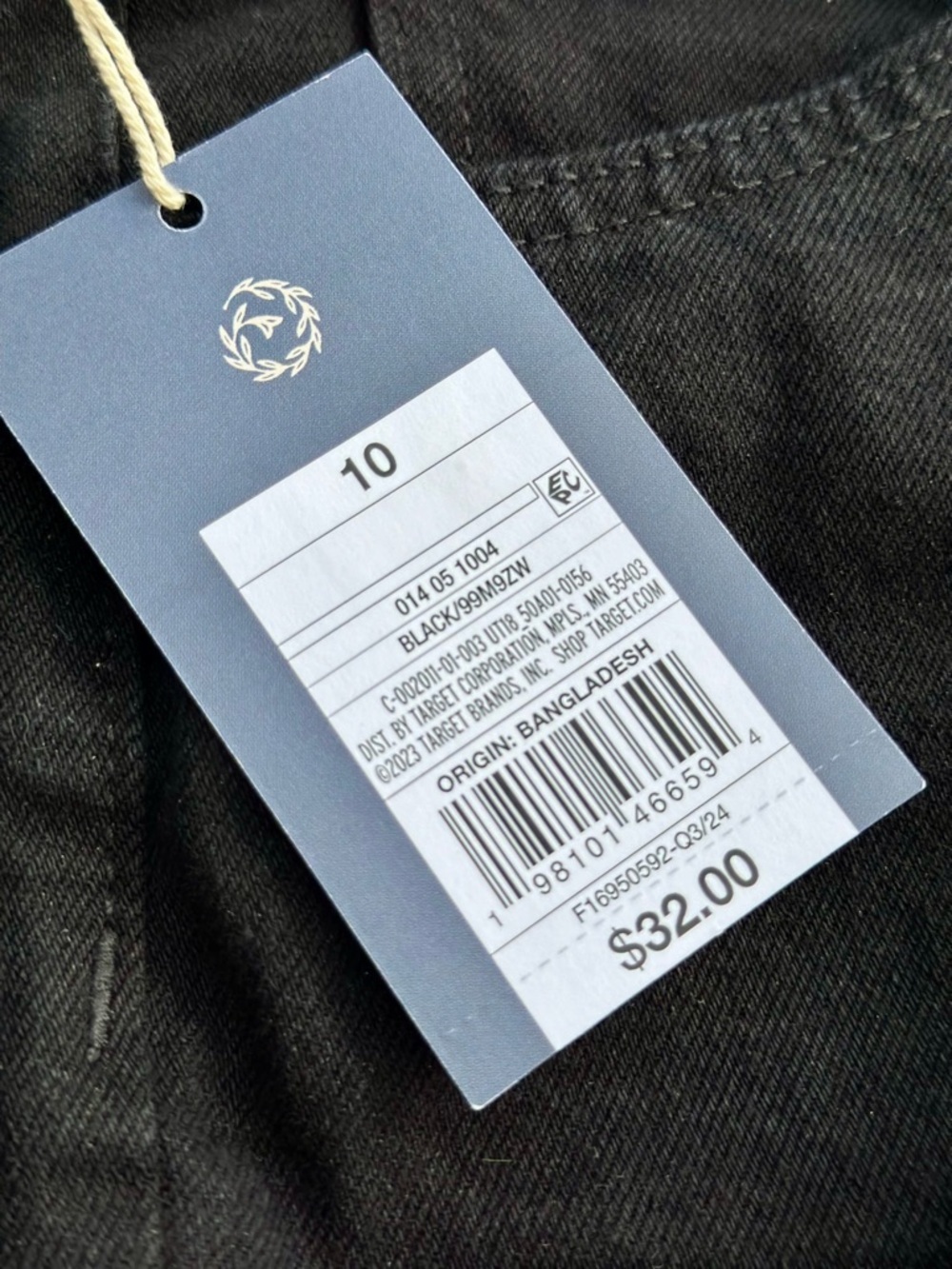 NWT Universal Thread Womens High Rise Straight Leg Stretch Black Jeans - Picture 3 of 9